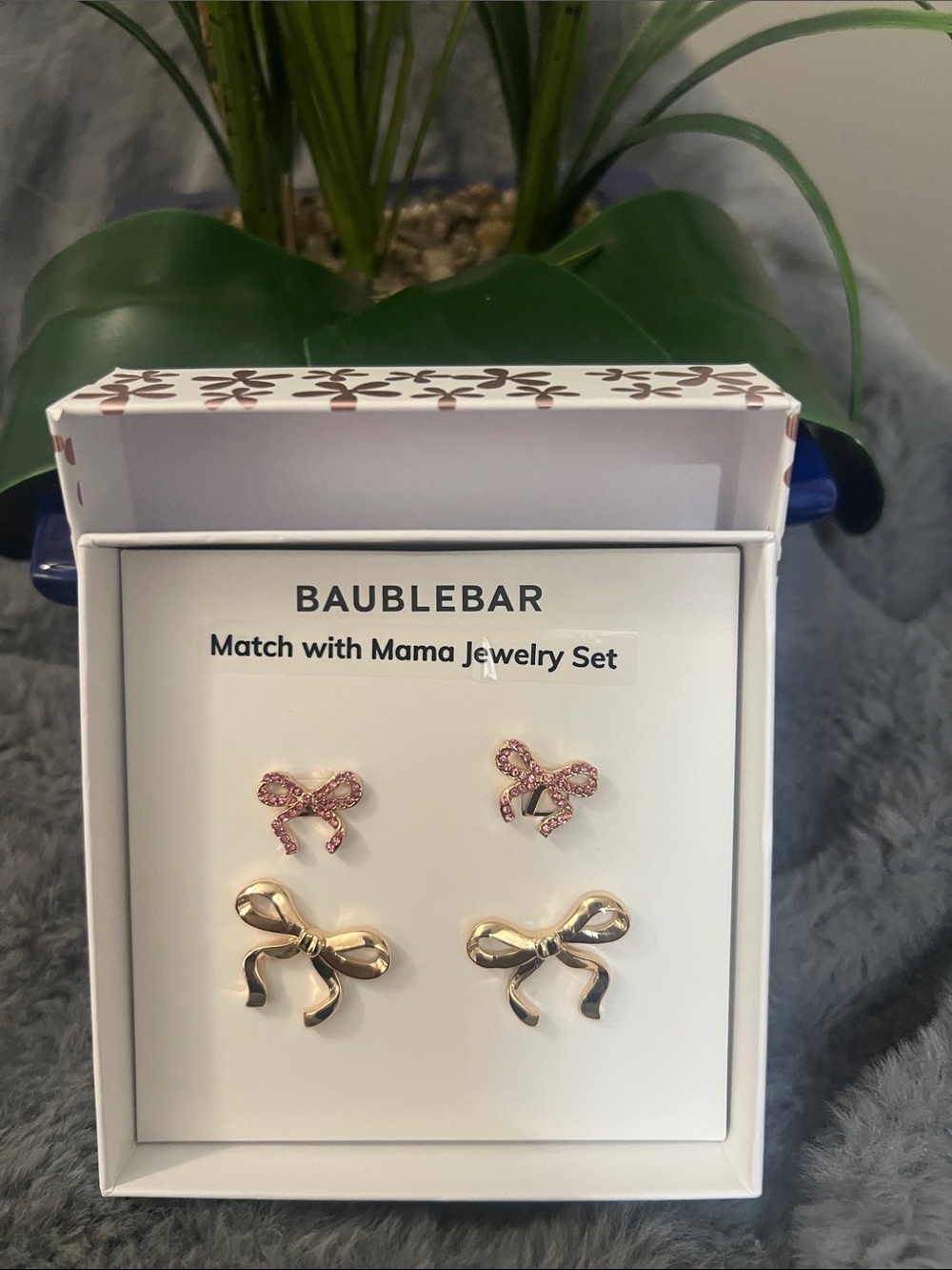 BaubleBar Pink Crystal and Gold Bow Stud Earring Set NWT